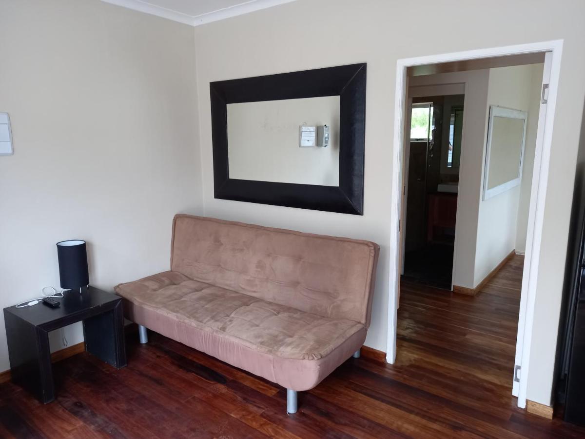 Friendz Self Catering Apartamento